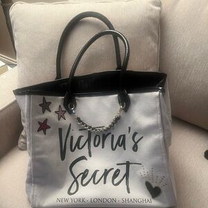 Victoria's Secret White Tote Bag with Silver Metallic Chain Detail